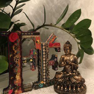 Buda Hindu Meditando