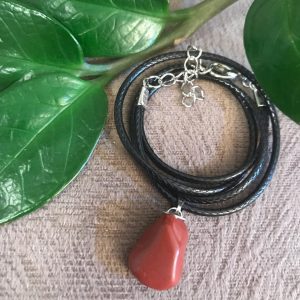 Colar de Pedra-Signo Touro Jasper Vermelho