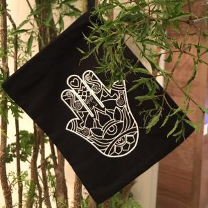 Bolsa Mística em Tecido – Hamsá