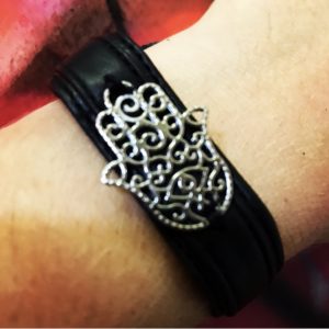 Pulseira Good Vibes – Hamsá